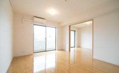 ��ʌ��������܎s��攒���Q���ڂ̃}���V�����̋��ԁE���r���O