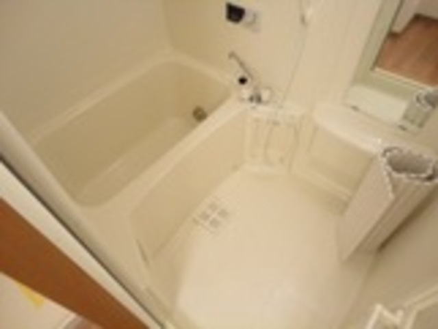 ��ʌ�����s�厚�����q��V�c�̃}���V�����̃o�X