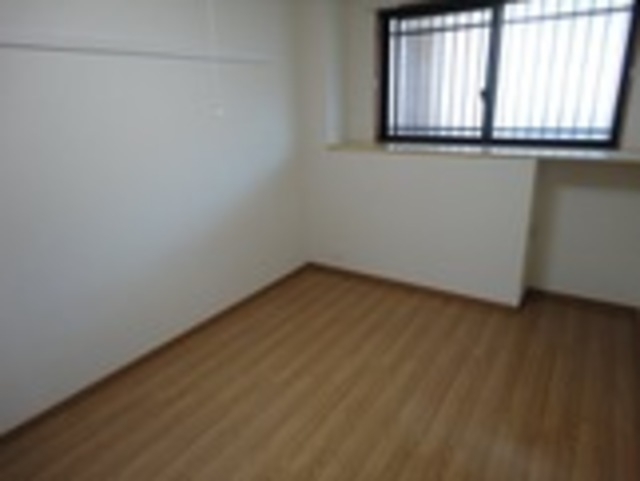 ��ʌ�����s�厚�����q��V�c�̃}���V�����̂��̑������E�X�y�[�X