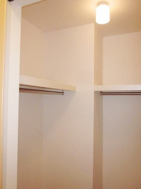 ��ʌ������s�����̃A�p�[�g�̎��[