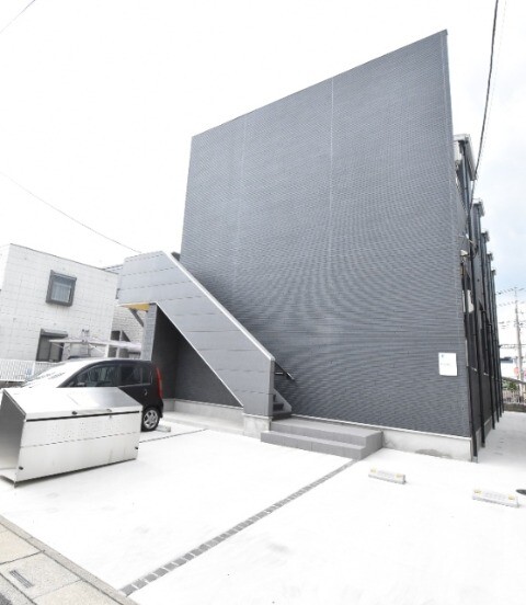 ��ʌ��������܎s�k��{�����Q����118-3�̃A�p�[�g�̌����O��