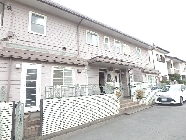 ��ʌ��������܎s��{��V�����Q����1010-11�̃A�p�[�g�̌����O��