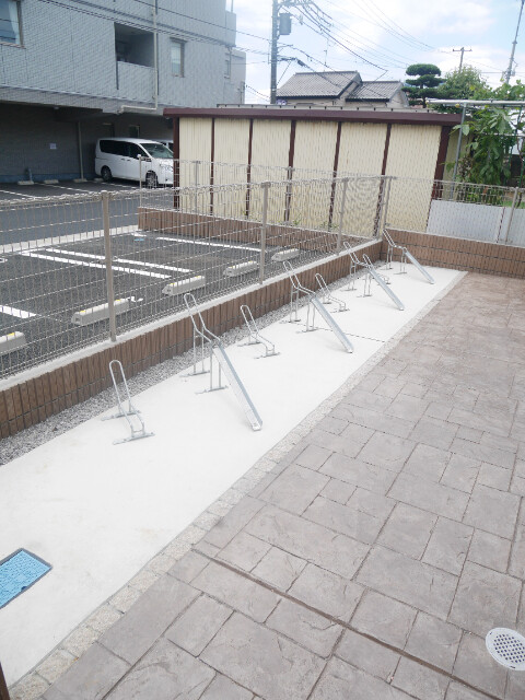 ��ʌ��������܎s�k��g�쒬�Q���ڂ̃A�p�[�g�̂��̑�