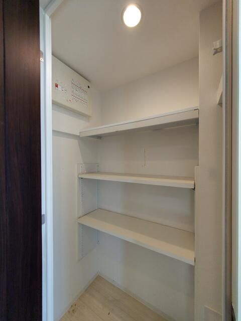 ��ʌ��������܎s�������J�Q���ڂ̃}���V�����̎��[