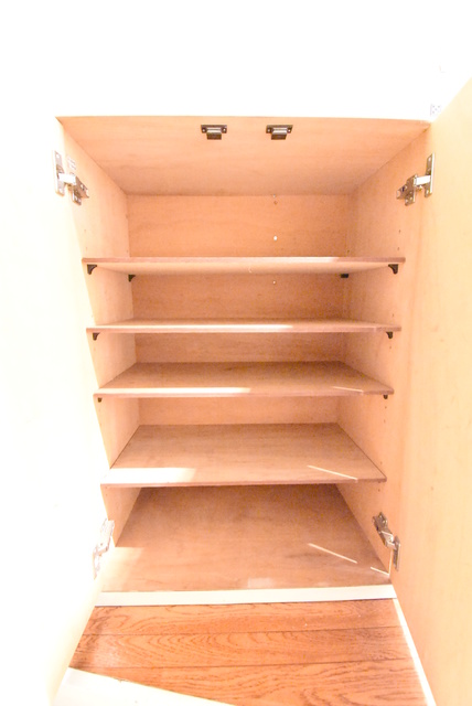 ��ʌ��������܎s�����擌��{�U���ڂ̃A�p�[�g�̎��[