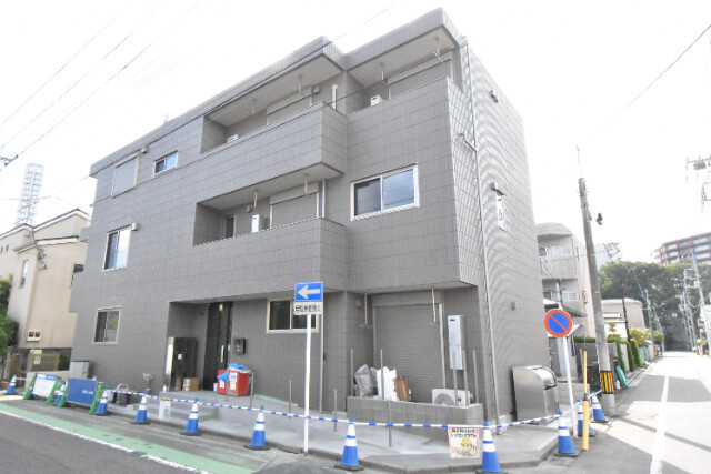 ��ʌ��������܎s��{��g�~���S����125-1�̃}���V�����̌����O��