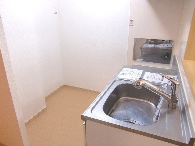 ��ʌ��������܎s��������u�P���ڂ̃A�p�[�g�̃L�b�`��