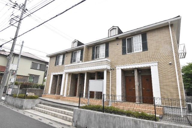 ��ʌ��������܎s��������u�P����2-19�̃A�p�[�g�̌����O��