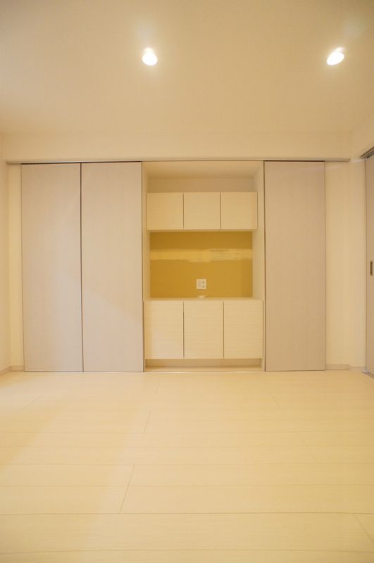 ��ʌ�����s�����P���ڂ̃}���V�����̎��[