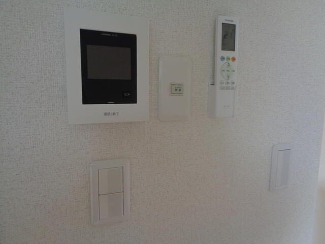 ��ʌ��t�����s���Ǔ��R���ڂ̃A�p�[�g�̂��̑�