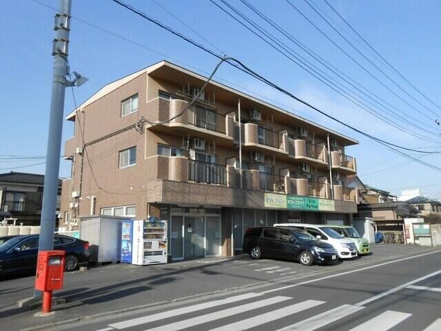 ��ʌ�����s���{���R����54�̃}���V�����̌����O��