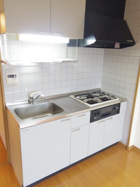 ��ʌ�����s���{���R���ڂ̃}���V�����̃L�b�`��