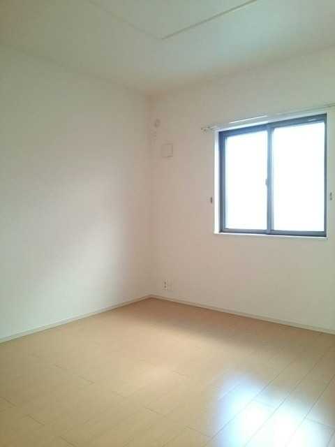 ��ʌ��@�c�s�@�c�Q���ڂ̃A�p�[�g�̂��̑������E�X�y�[�X