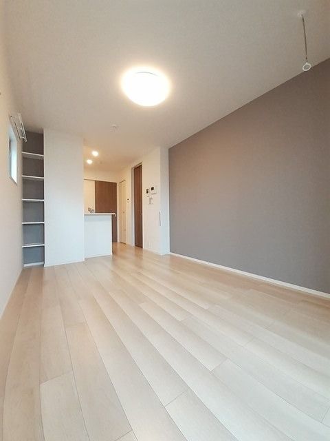 ��ʌ��������܎s��{����ؒ��S���ڂ̃A�p�[�g�̂��̑������E�X�y�[�X