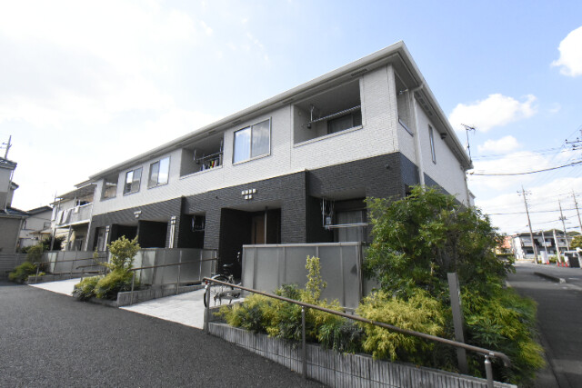 ��ʌ��@�c�s���m�؂P����50�̃A�p�[�g�̌����O��