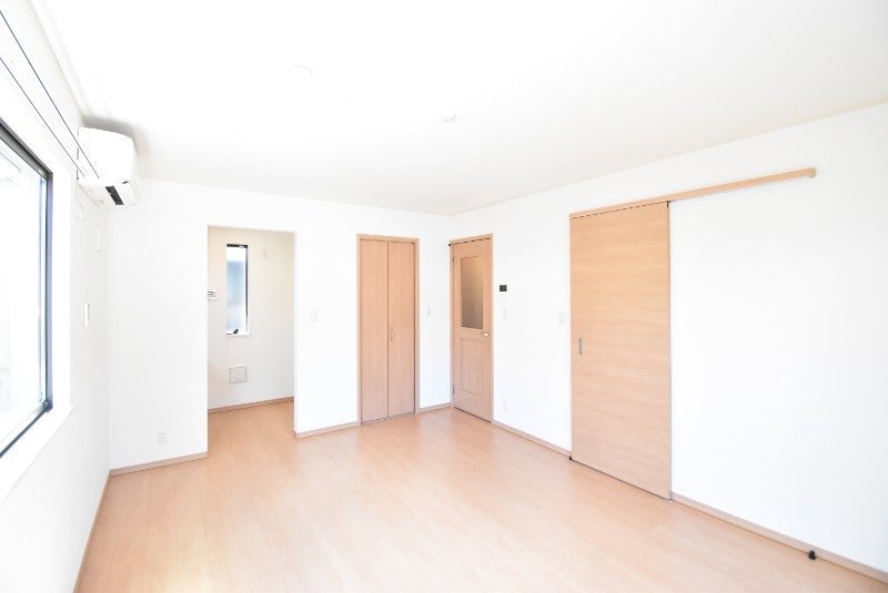 ��ʌ�����s���L�Q���ڂ̃A�p�[�g�̂��̑������E�X�y�[�X