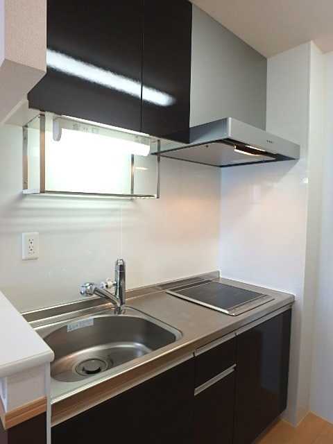 ��ʌ��������܎s�����擌��{�V���ڂ̃A�p�[�g�̃L�b�`��