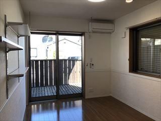 ��ʌ��@�c�s�������̃A�p�[�g�̋��ԁE���r���O