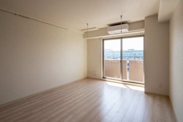 ��ʌ�����s�{���P���ڂ̃}���V�����̋��ԁE���r���O