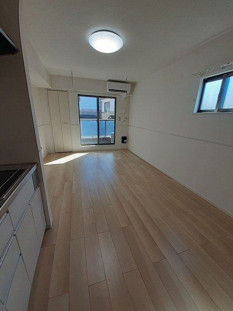 ��ʌ�����s�˒˓�P���ڂ̃A�p�[�g�̋��ԁE���r���O