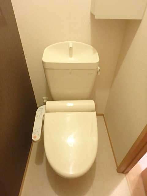 ��ʌ��������܎s�����擌��{�V���ڂ̃A�p�[�g�̃g�C��