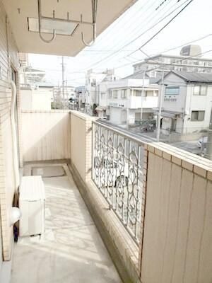 ��ʌ�����s���L�R���ڂ̃}���V�����̃o���R�j�[