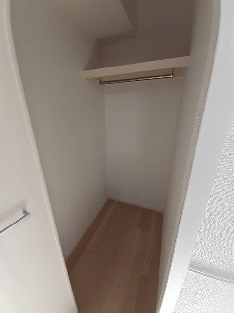 ��ʌ�����s�˒˓�P���ڂ̃A�p�[�g�̎��[