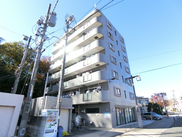 ��ʌ�����s������P���ڂ̃}���V�����̌����O��