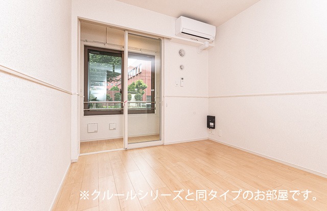 ��ʌ�����s�厚�ΐ_�̃A�p�[�g�̋��ԁE���r���O