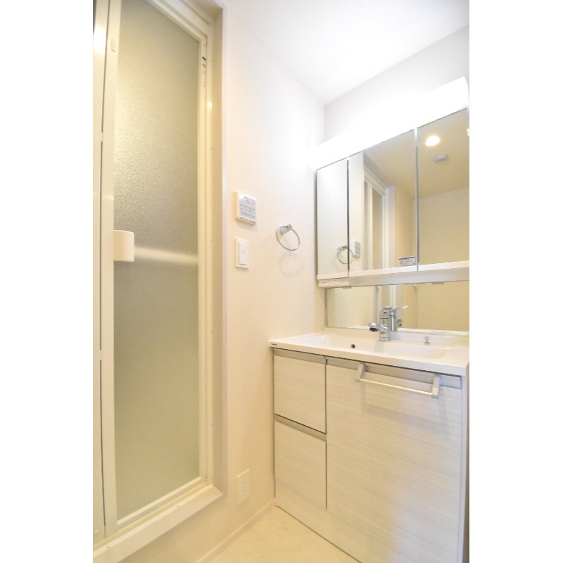 ��ʌ��������܎s�Y�a���؍�U���ڂ̃}���V�����̐��ʏ�