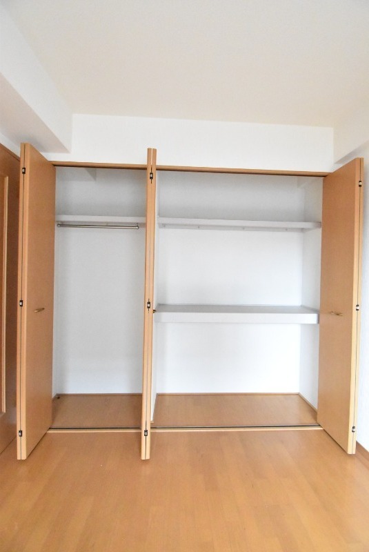 ��ʌ�����s�k����P���ڂ̃}���V�����̎��[