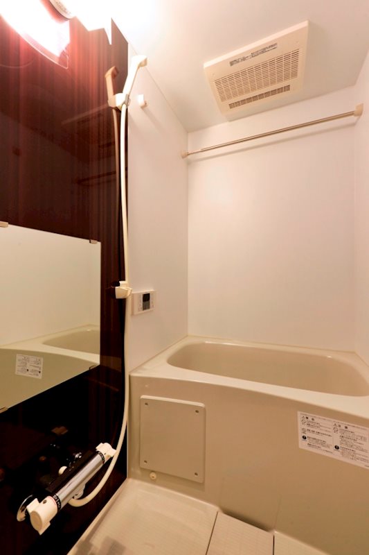 ��ʌ��������܎s�Y�a���ՂX���ڂ̃}���V�����̃o�X