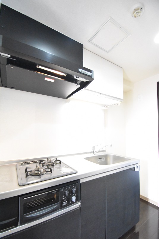 ��ʌ��������܎s�Y�a���ՂX���ڂ̃}���V�����̃L�b�`��