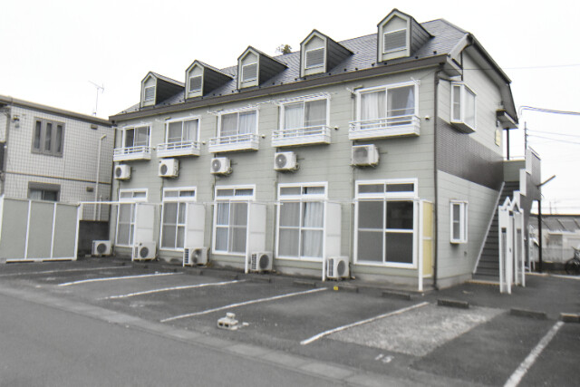 ��ʌ�����s�厚����2070�̃A�p�[�g�̌����O��