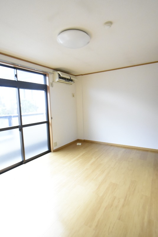 ��ʌ��@�c�s���S���ڂ̃}���V�����̋��ԁE���r���O