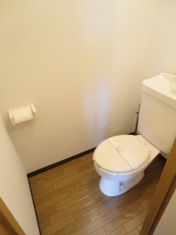 ��ʌ��������܎s�k��y�C���Q���ڂ̃A�p�[�g�̃g�C��