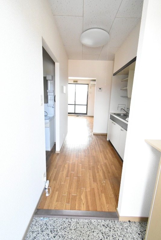 ��ʌ��������܎s����厚�y���̃A�p�[�g�̌���