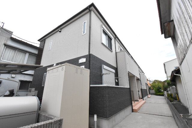 ��ʌ�����s�����J�{���Q����2-3�̃A�p�[�g�̌����O��