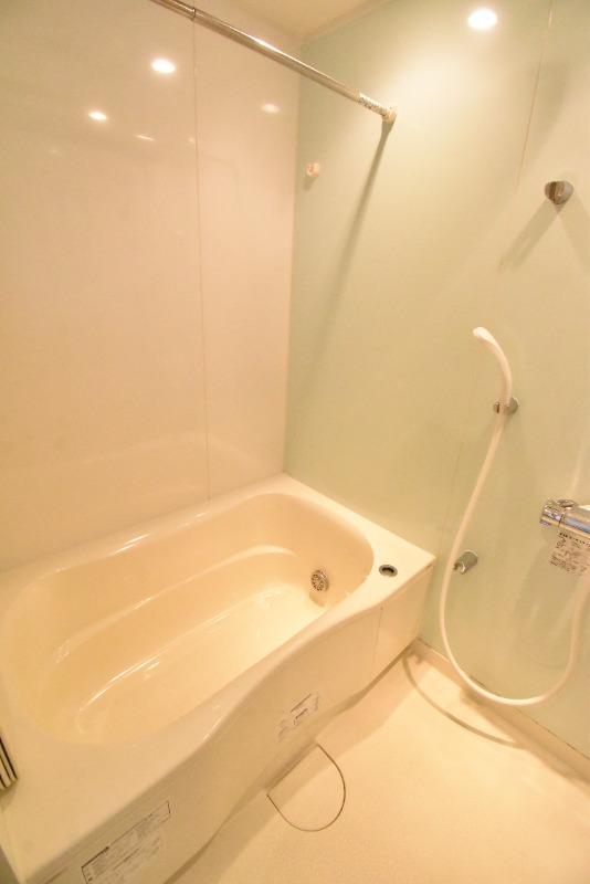 ��ʌ��������܎s��{�撇���Q���ڂ̃}���V�����̃o�X