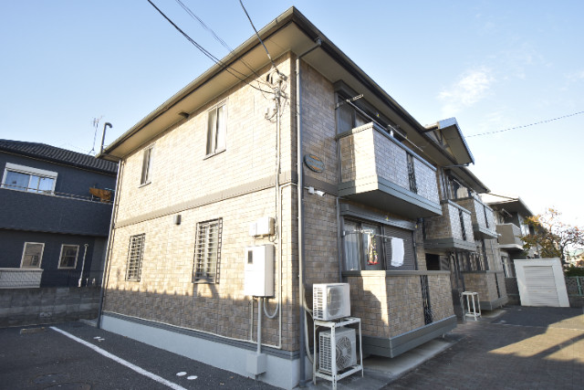 ��ʌ��������܎s����厚���V�n�̃A�p�[�g�̌����O��