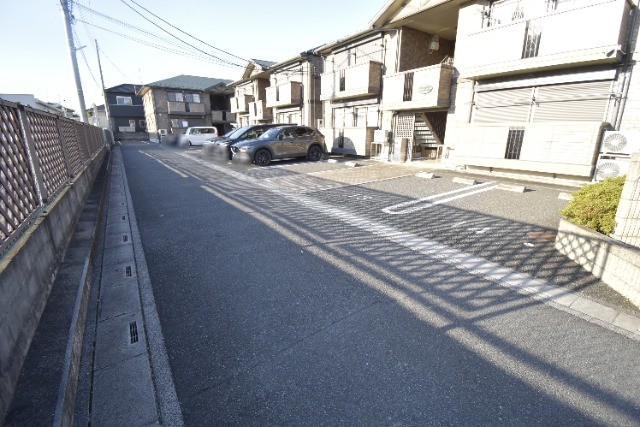 ��ʌ��������܎s����厚���V�n�̃A�p�[�g�̃G���g�����X