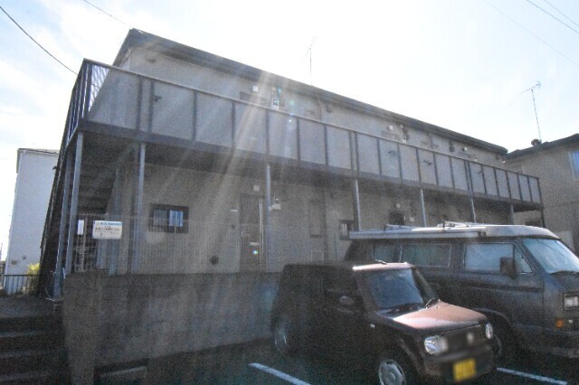 ��ʌ��@�c�s���m�؂S���ڂ̃A�p�[�g�̃G���g�����X