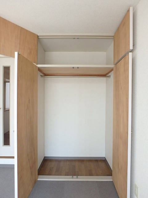 ��ʌ��������܎s�����擌��{�T���ڂ̃}���V�����̎��[