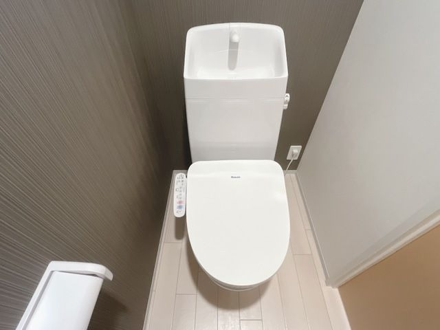 ��ʌ��������܎s����厚�����y�̃A�p�[�g�̃g�C��