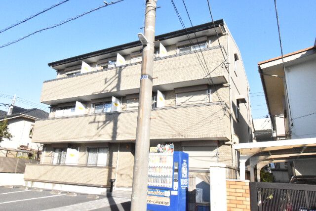 ��ʌ��z�J�s��z�J�R����10�|20�̃A�p�[�g�̌����O��