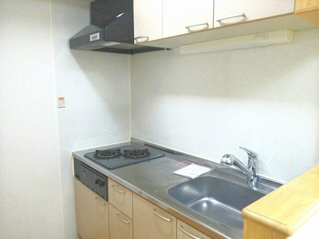 ��ʌ�����s�����P���ڂ̃A�p�[�g�̃L�b�`��