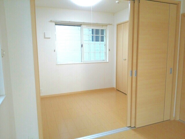 ��ʌ�����s�����P���ڂ̃A�p�[�g�̂��̑������E�X�y�[�X