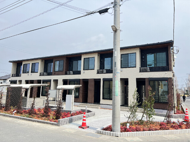 ��ʌ��z�J�s���C�N�^�E���Q���ڂ̃A�p�[�g�̌����O��