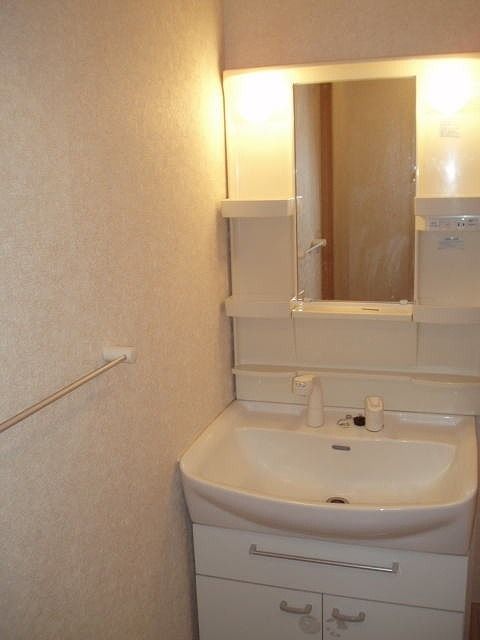 ��ʌ��������܎s�Y�a����P���ڂ̃A�p�[�g�̐��ʏ�