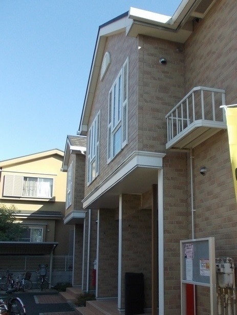 ��ʌ��������܎s�Y�a����P���ڂ̃A�p�[�g�̃G���g�����X